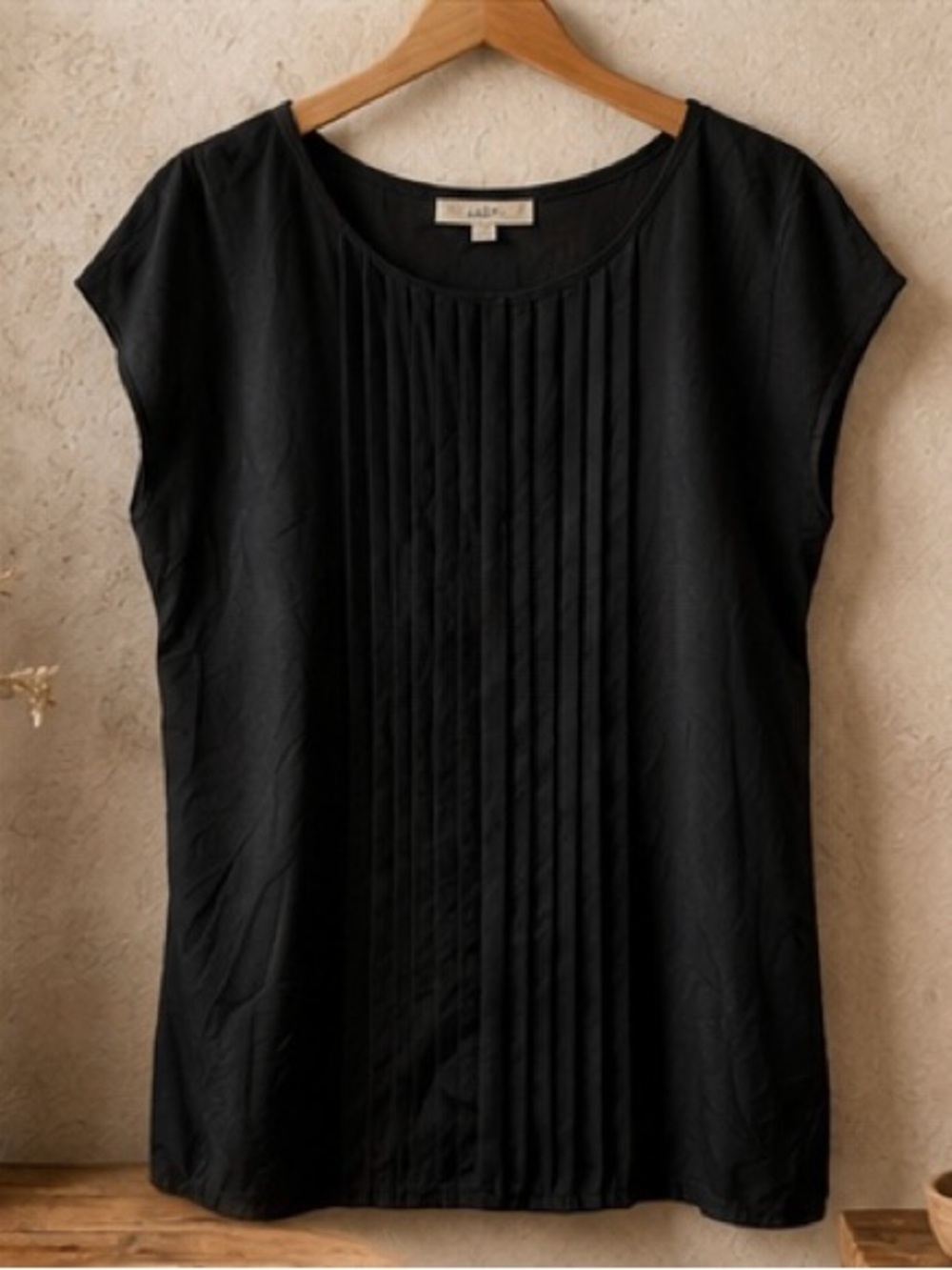 Anne Taylor Loft‎ Black Sleeveless Blouse Sz Large
